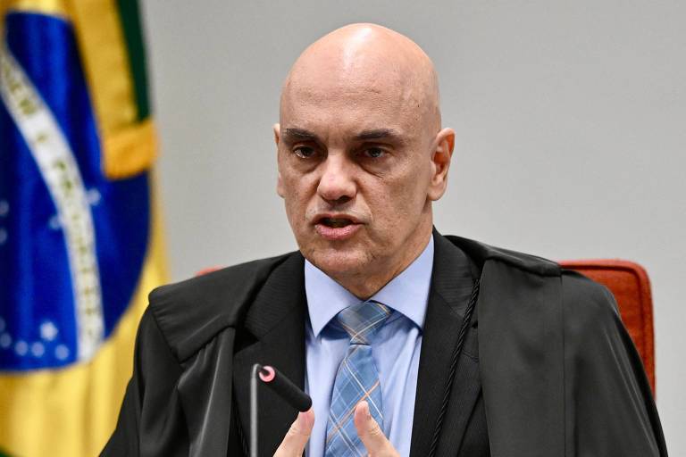 Moraes restringe Bolsonaro nas redes e reacende debate sobre censura - Imagem do artigo original