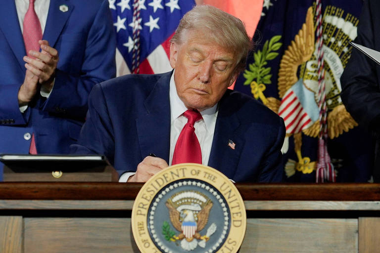 Trump prepara sanção financeira a Alexandre de Moraes sob Lei Magnitsky, indicam fontes - Imagem do artigo original