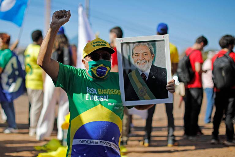 Governo Lula usa investida de Trump para disputar bandeira patriótica com bolsonaristas - Imagem do artigo original