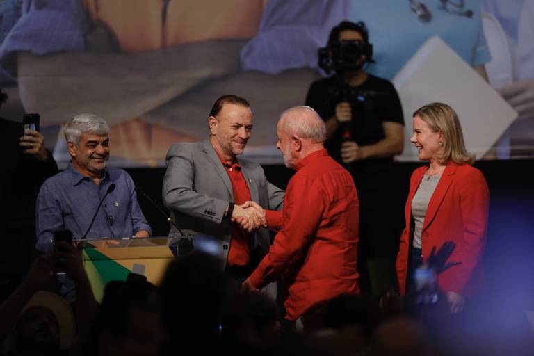 Edinho Silva assume e propõe renovação do PT para era pós-Lula - Imagem do artigo original