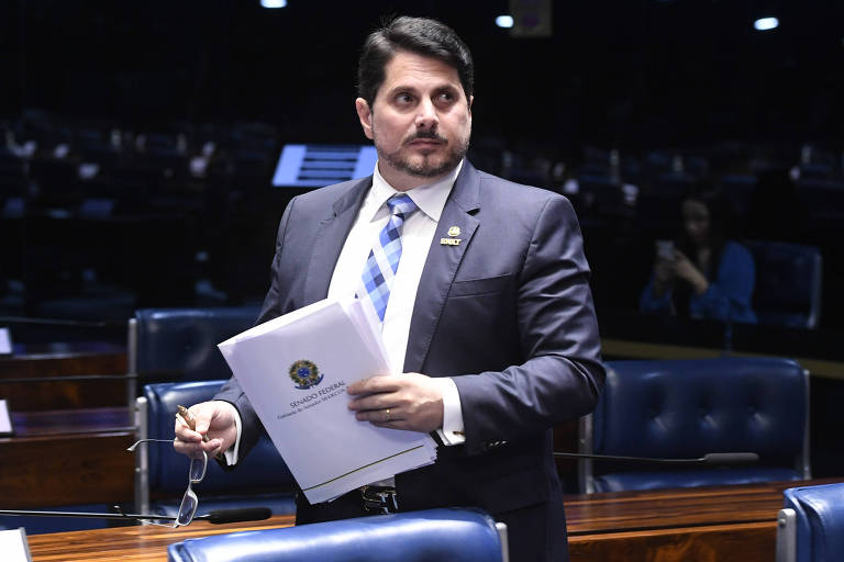 Oposição pressiona Alcolumbre a reagir após Moraes impor tornozeleira a Marcos do Val - Imagem do artigo original