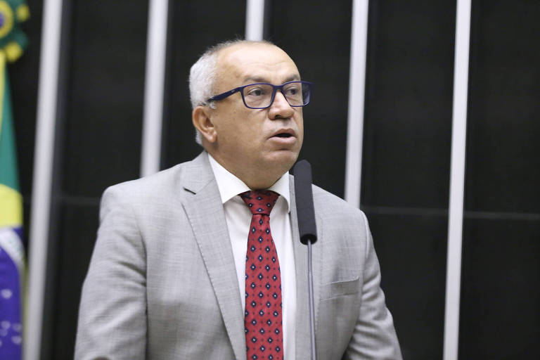 Câmara aprova R$ 10,5 bi em emendas sem debate e ignora regra do STF - Imagem do artigo original