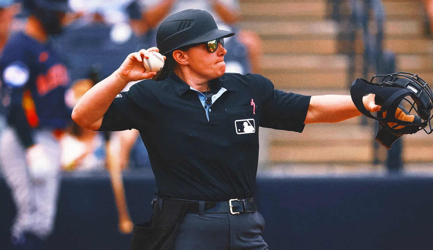Jen Pawol quebra barreira e estreia como primeira mulher árbitra na MLB - Imagem do artigo