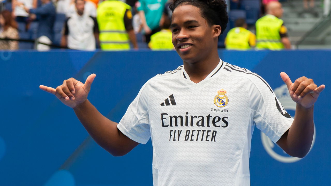 Endrick assume camisa 9 do Real Madrid após renumeração do elenco - Imagem do artigo