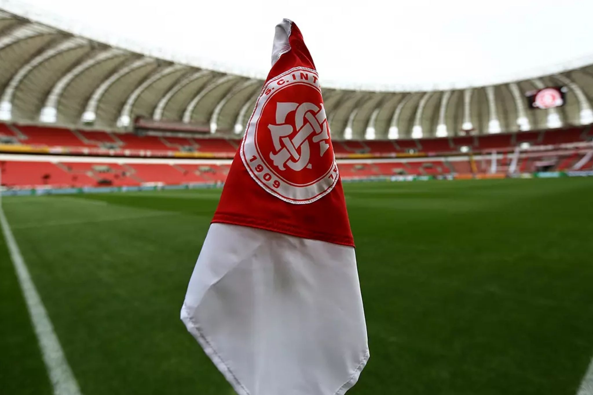 Internacional vence, provoca Grêmio e mantém embalo para a Libertadores - Imagem do artigo