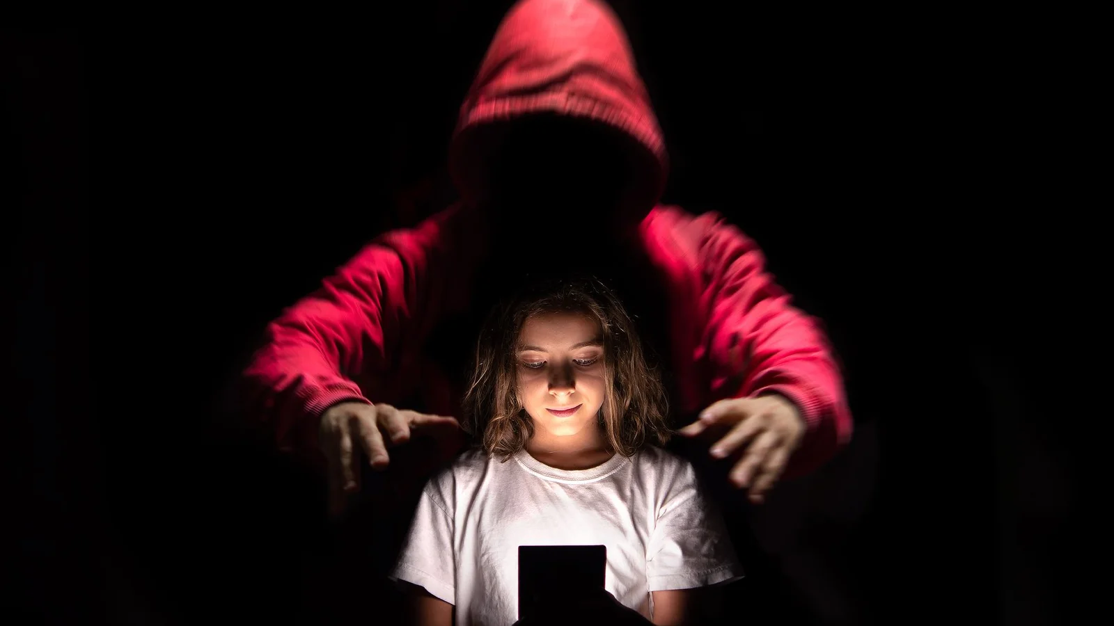 Exploração de menores na internet mobiliza Congresso e Governo por novas leis - Imagem do artigo