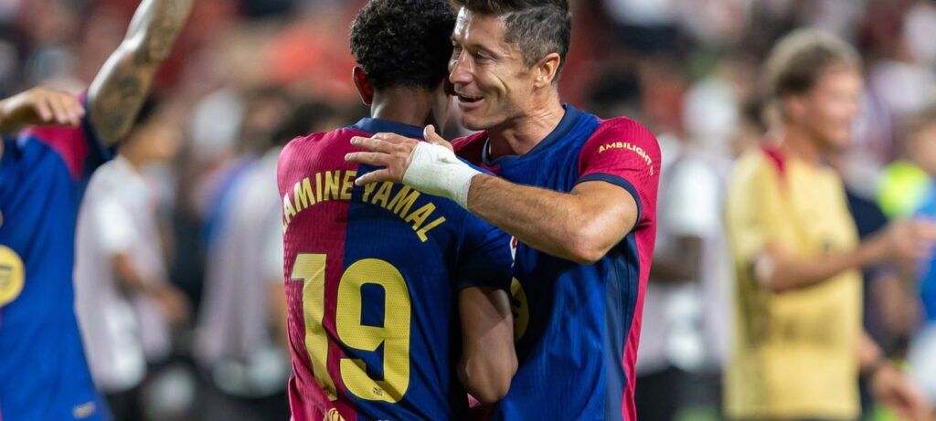 Lewandowski rejeita proposta de €100 milhões por temporada e permanece no Barcelona - Imagem do artigo original