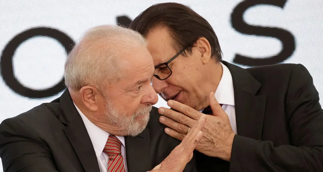 Ministério do Trabalho acumula recuos e Luiz Marinho vira alvo de cobranças de Lula - Imagem do artigo