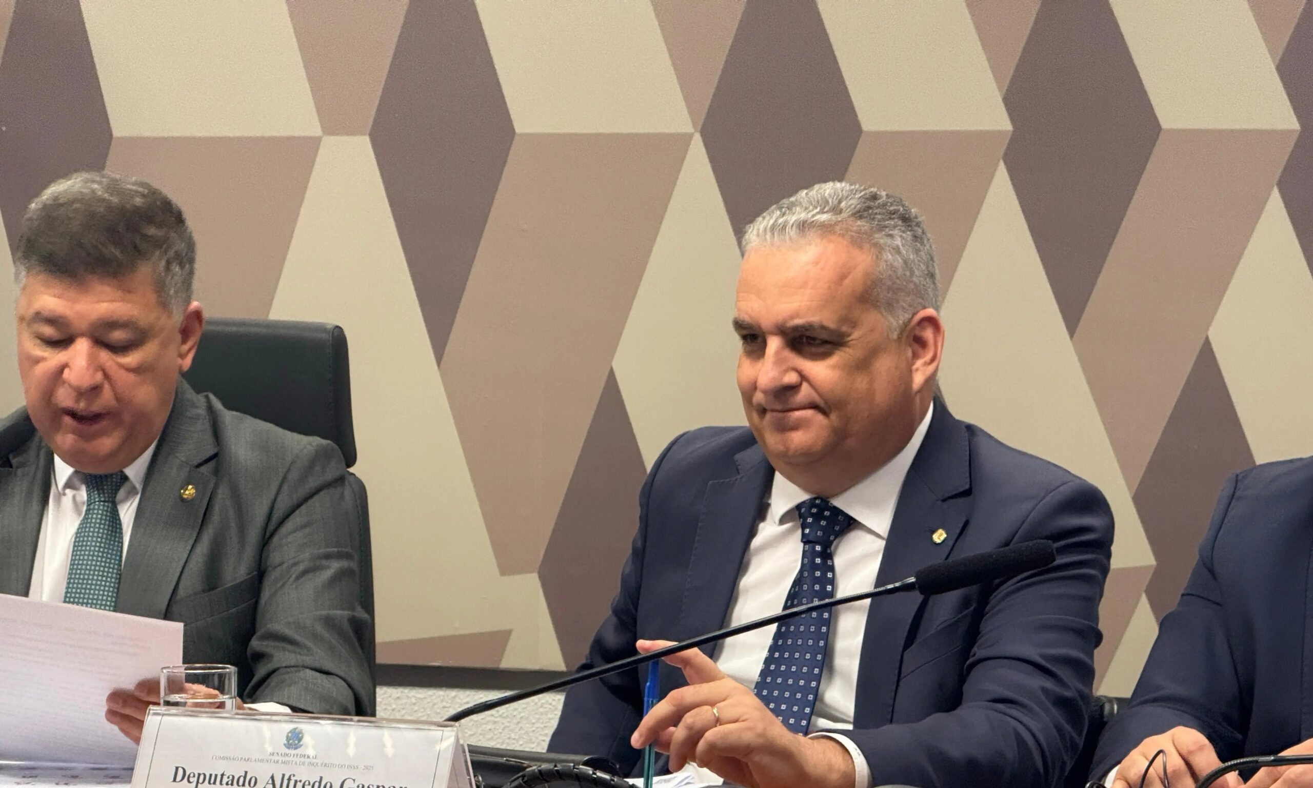 Alfredo Gaspar assume relatoria da CPI do INSS e promete investigação “sem protegidos nem perseguidos” - Imagem do artigo
