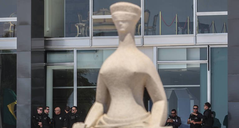 Julgamento de Bolsonaro e mais sete ex-integrantes do governo começa nesta terça no STF - Imagem do artigo original