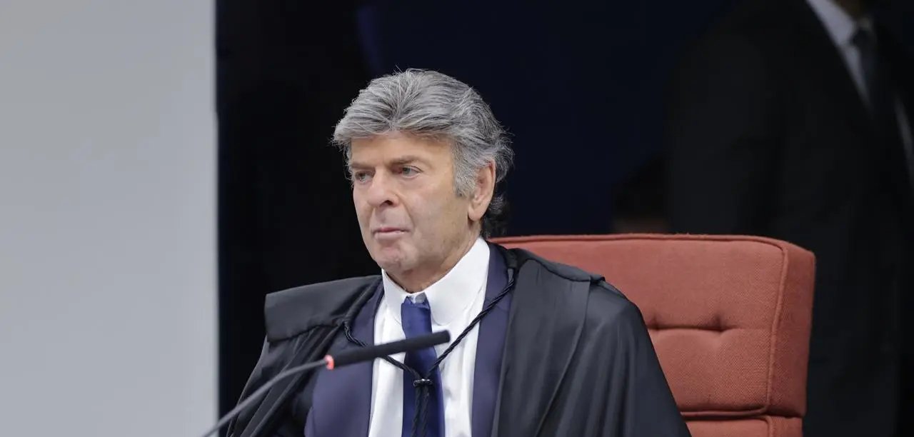 Absolvição de Bolsonaro: Fux contesta provas da PGR - Imagem do artigo