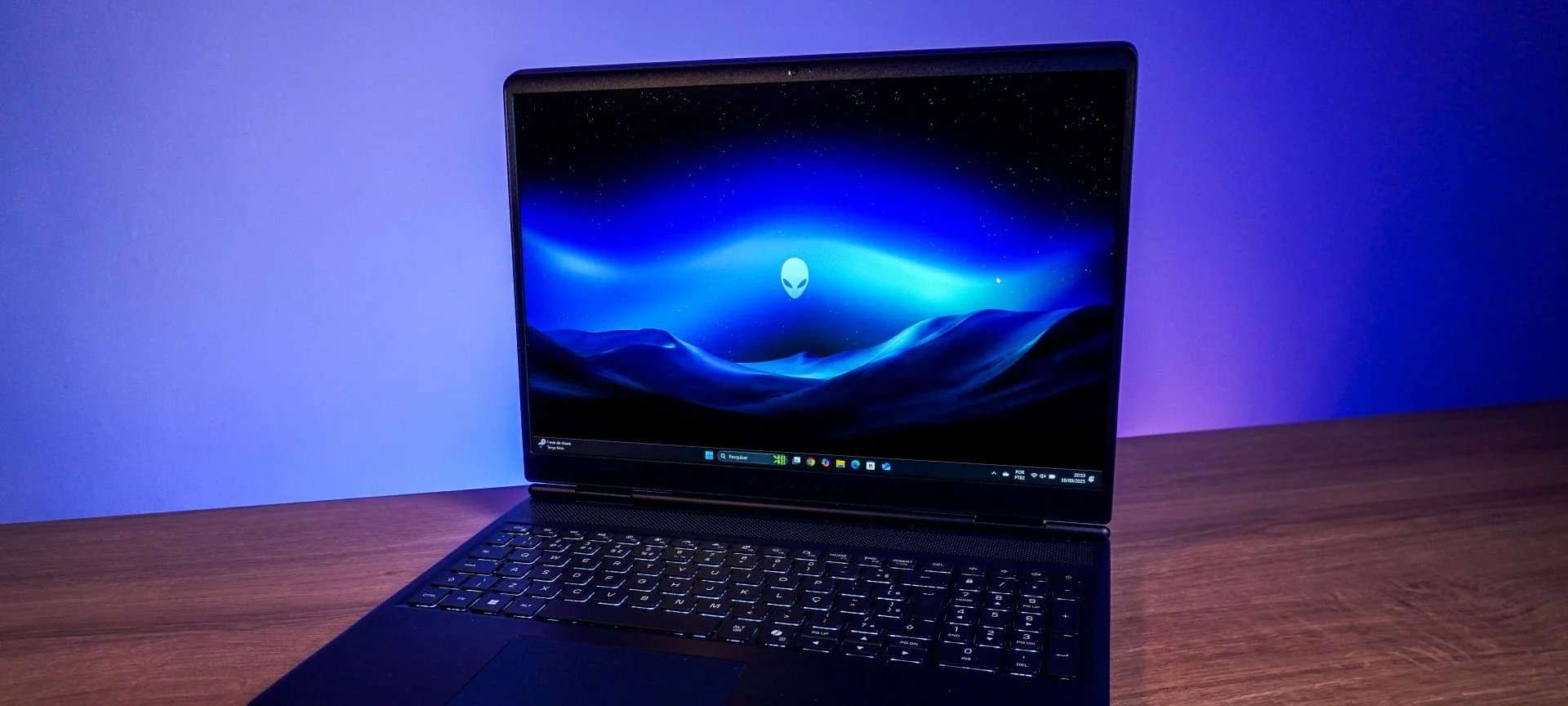 Alienware 16 Aurora estreia no Brasil com RTX 5050 - Imagem do artigo