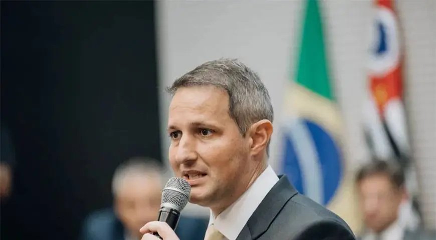 Derrite admite disputar governo de SP se Tarcísio sair - Imagem do artigo