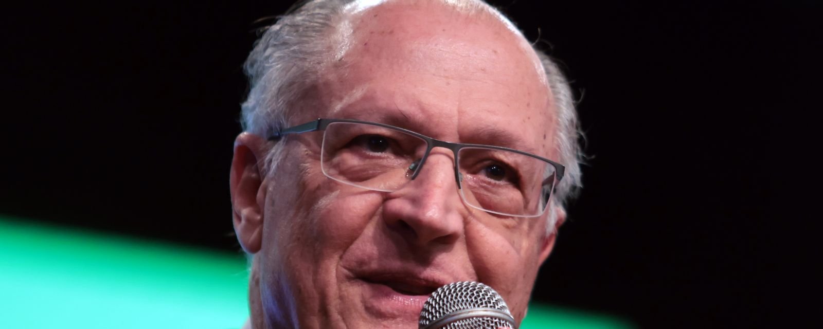 EUA reduzem tarifas a produtos brasileiros após conversa - Imagem do artigo