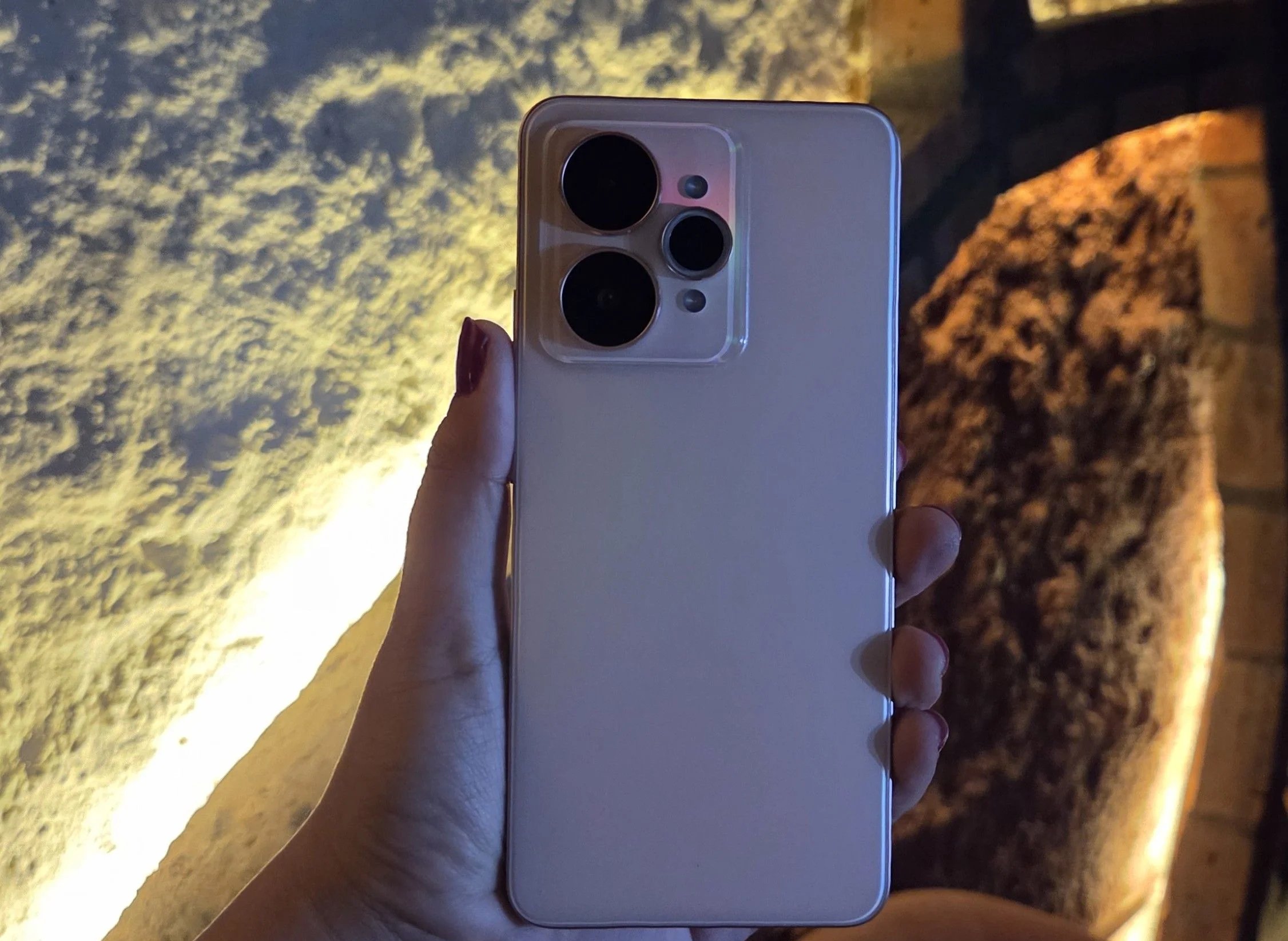 Realme 15 Series chega ao Brasil por R$ 3,7 mil - Imagem do artigo