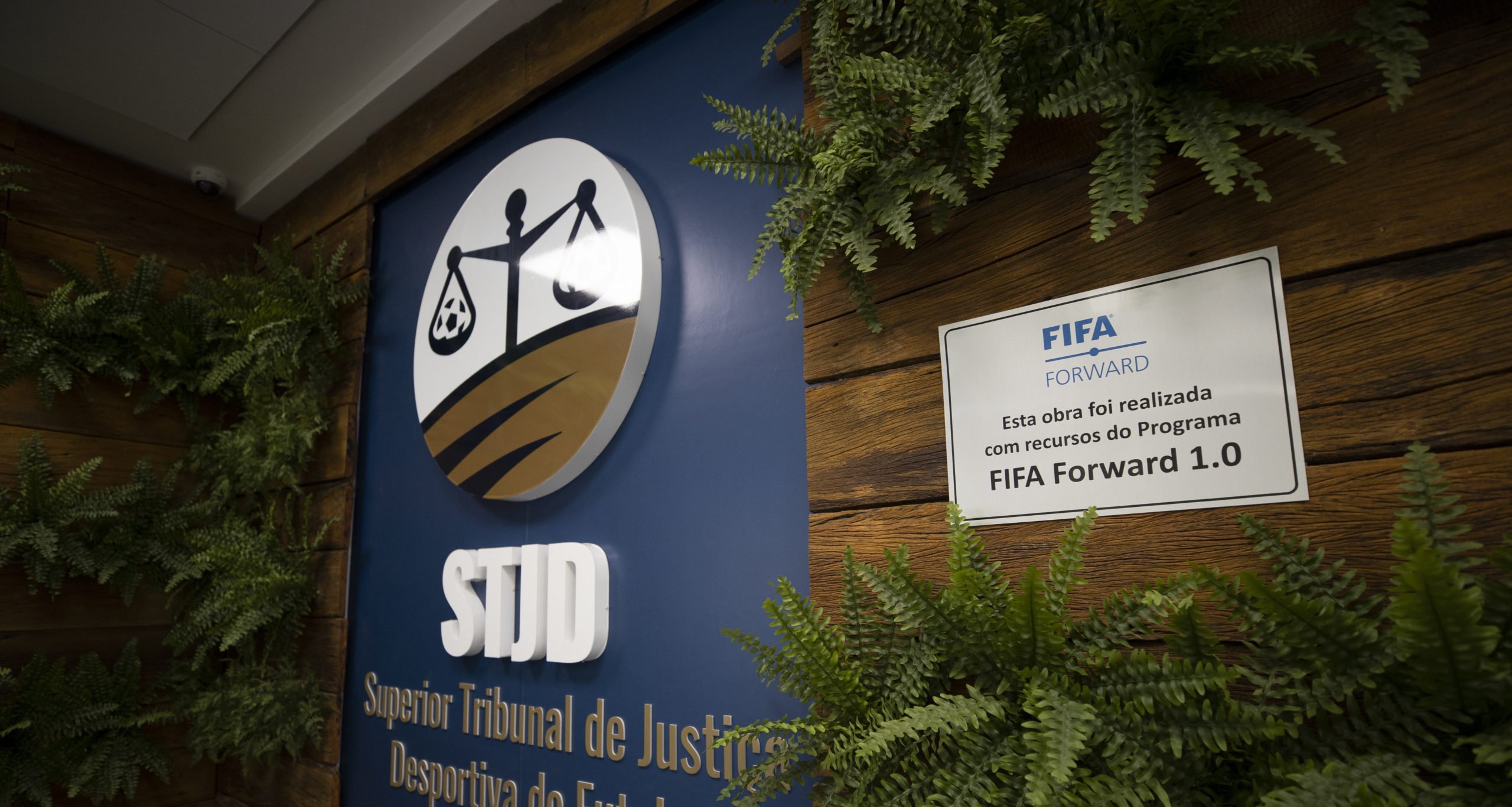 STJD denuncia árbitro e VAR após erros em Juventude x Inter - Imagem do artigo
