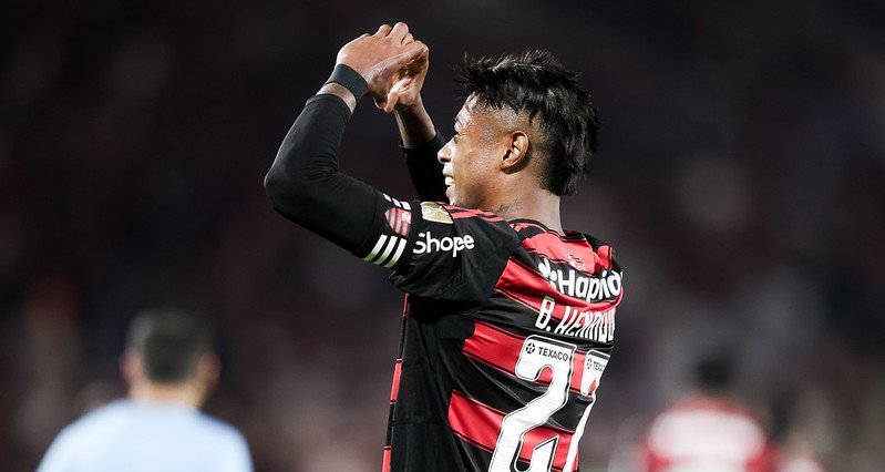 Bruno Henrique enfrenta audiência na Conmebol por gesto - Imagem do artigo