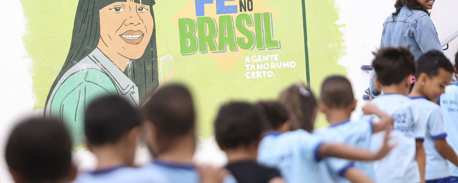 Investimento de 7,5% do PIB na educação, diz relatório - Imagem do artigo