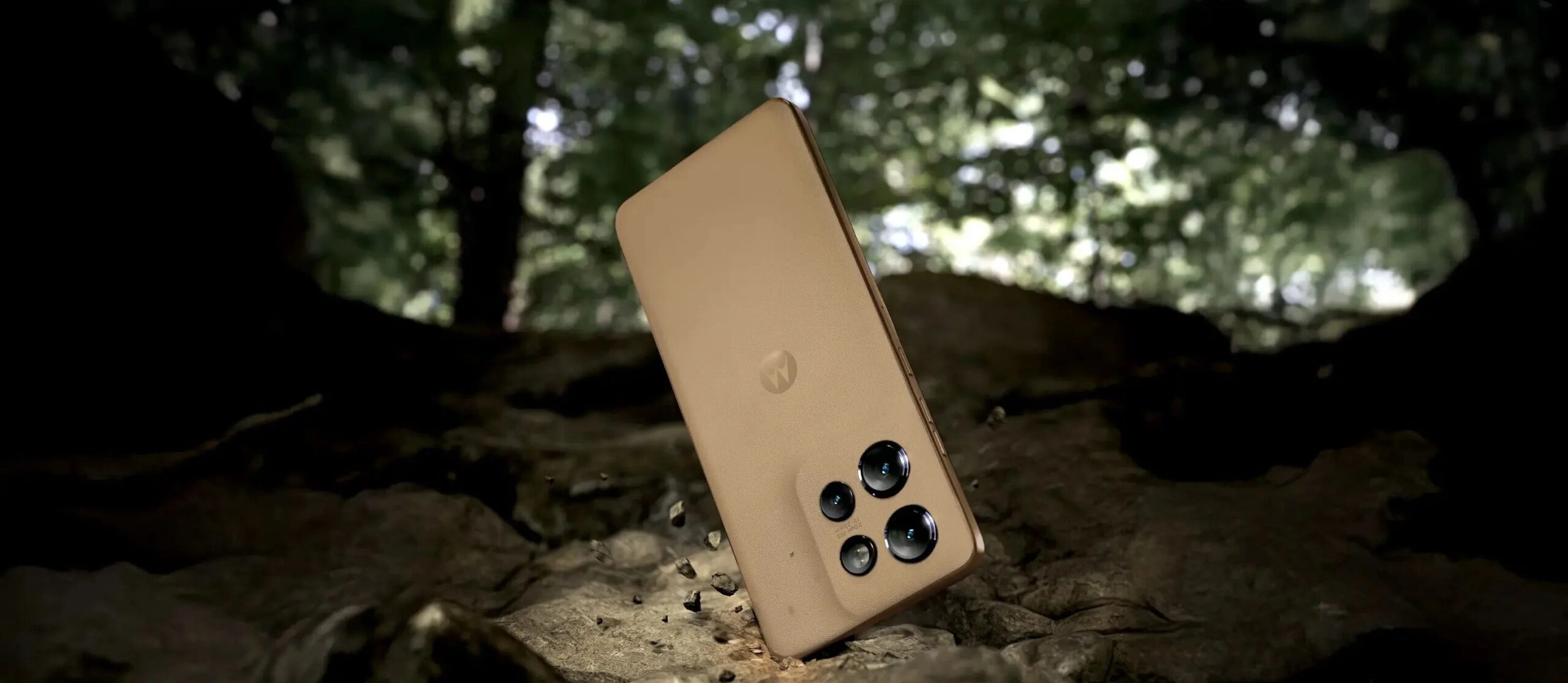 Motorola Edge 60 Neo chega ao Brasil com OLED 120 Hz - Imagem do artigo