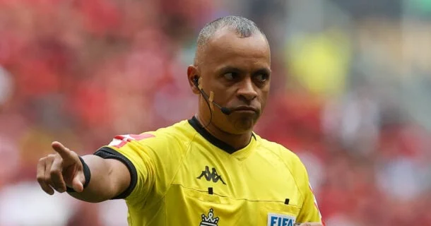 Arbitragem Flamengo x Palmeiras: frase de Piquerez na súmula - Imagem do artigo