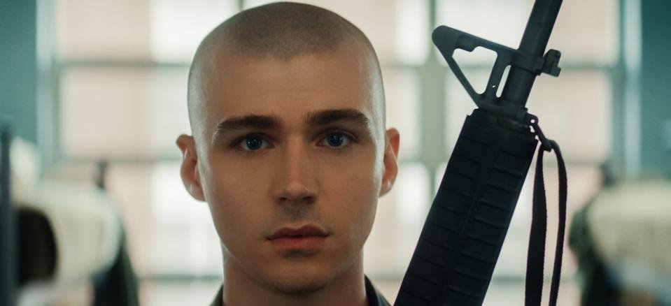 Boots: série da Netflix é inspirada em história real - Imagem do artigo