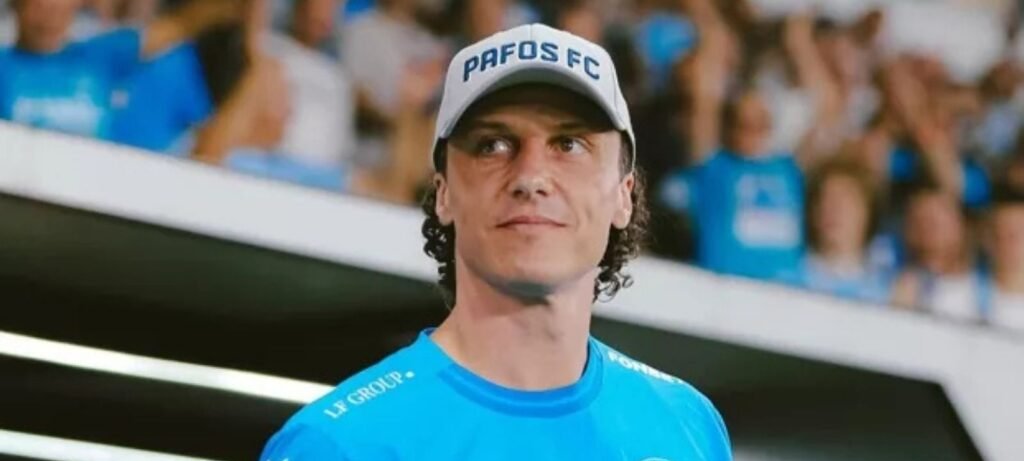 David Luiz brilha e é eleito melhor em campo na Champions - Imagem do artigo