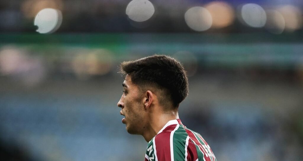 Fluminense empresta Lezcano e define retorno ao Paraguai - Imagem do artigo